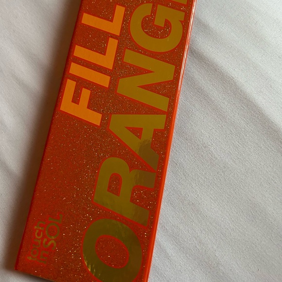 touch in sol eyeshadow palette - Picture 2 of 2